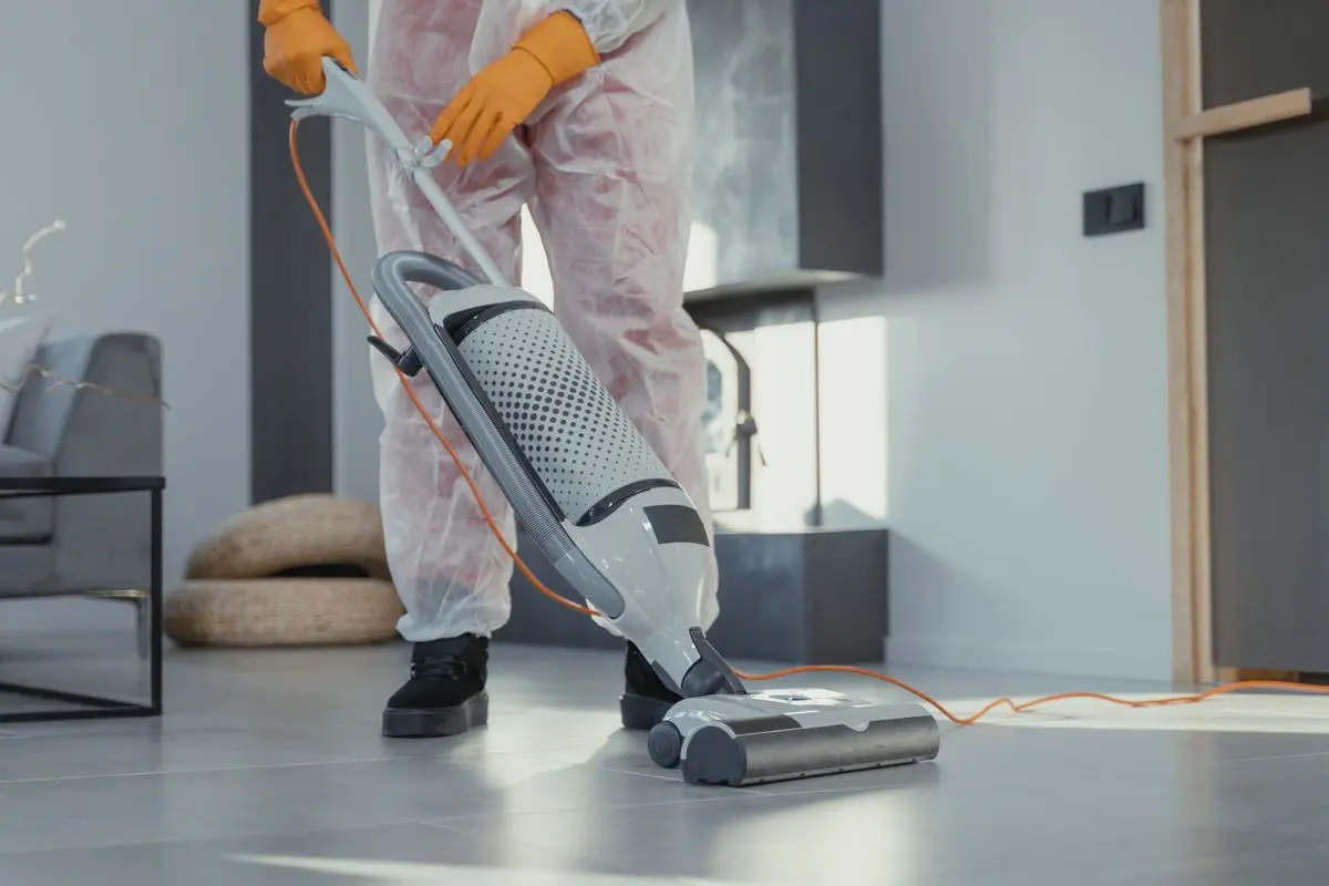 Professional deep cleaning with a vacuum